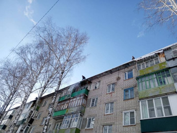 С самого утра боремся с последствиями оттепели.